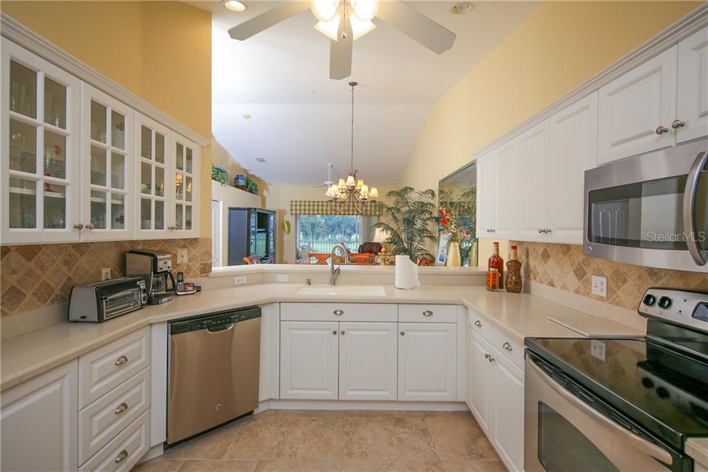 5330 HYLAND HILLS AVE #2321 photo 12