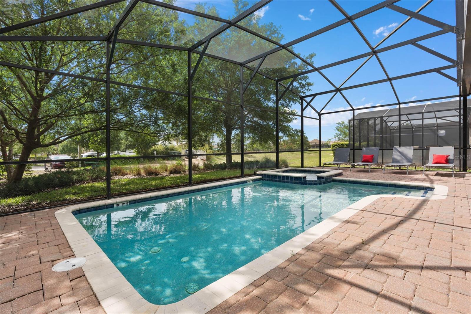 1403 MOON VALLEY DR photo 3