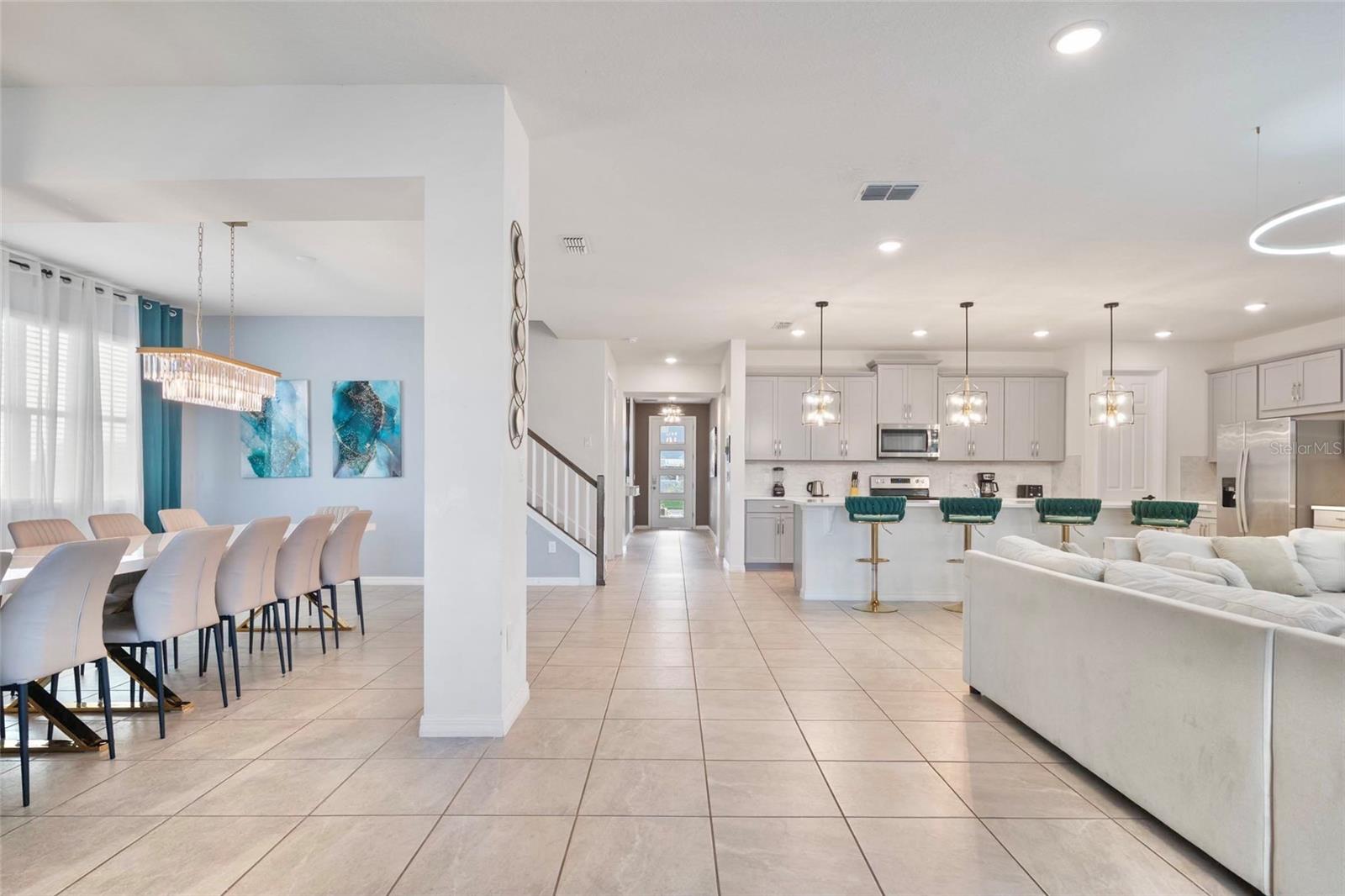 1594 MERMAID COVE WAY photo 4