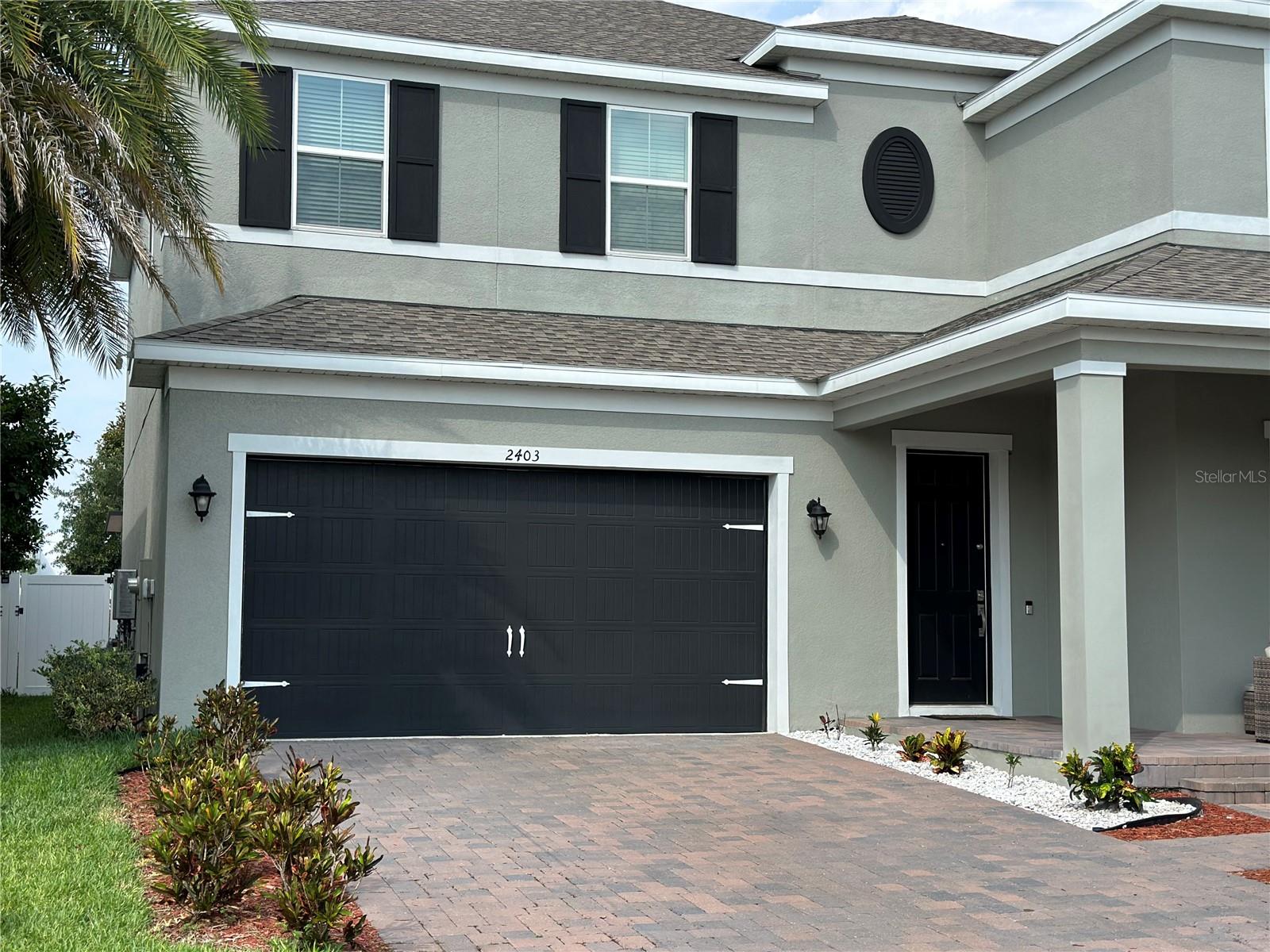 2403 BISCOTTO CIR photo 2