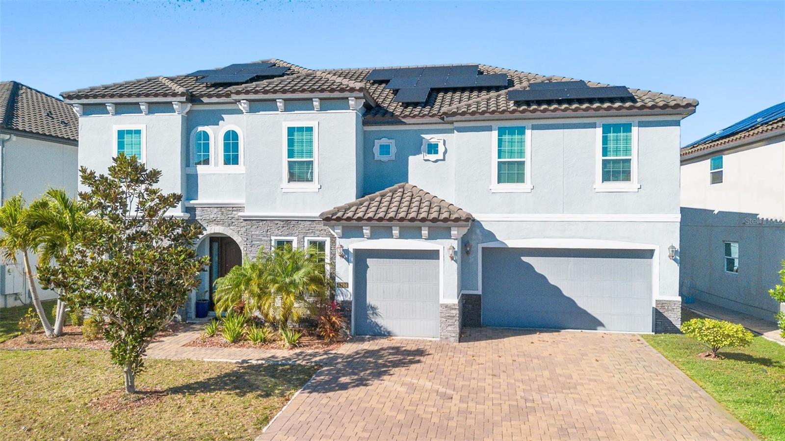 8324 LUDINGTON CIR photo 2